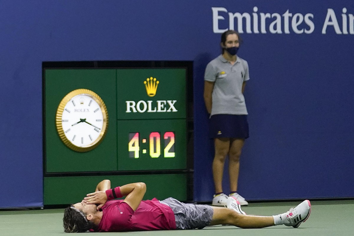 Thiem ließ sich einfach fallen.