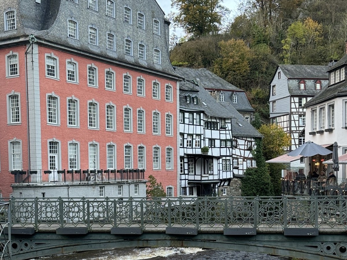 Kleine Gassen, schöner Ausblick: Monschau tut der Seele gut!