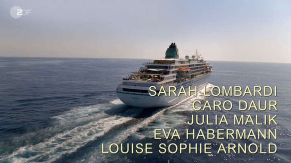 Im Vorspann wird Sarah Engels als "Sarah Lombardi" aufgeführt.