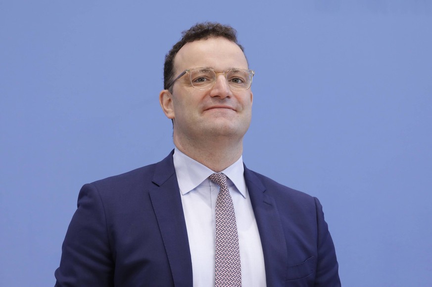 Jens Spahn, Bundesminister fuer Gesundheit, CDU, PK zu Corona in Urlaubszeiten und als Thema der EU-Ratspraesidentschaft, DEU, Berlin, 13.07.2020 *** Jens Spahn, Federal Minister of Health, CDU, PK on ...