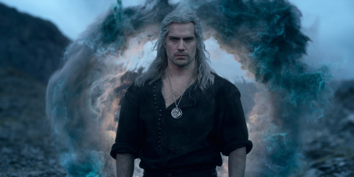 HANDOUT - 10.05.2023, ---: Henry Cavill steht als Hexer Geralt von Riva im Mittelpunkt der polnisch-amerikanischen Netflix-Fantasyserie «The Witcher». (zu dpa: «Staffel 4 von «The Witcher» im Dreh - S ...