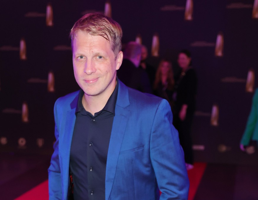 COLOGNE, GERMANY - SEPTEMBER 14: Oliver Pocher attends the German Television Award (Der Deutsche Fernsehpreis) at MMC Studios on September 14, 2022 in Cologne, Germany. (Photo by Justin Sammer/Getty I ...