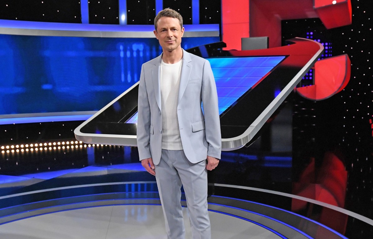 ARD GEFRAGT - GEJAGT mit Moderator Alexander Bommes, immer montags bis freitags um 18:00 Uhr im Ersten.
Moderator Alexander Bommes in Studiokulisse.
© ARD/Uwe Ernst, honorarfrei - Verwendung gemäß der ...