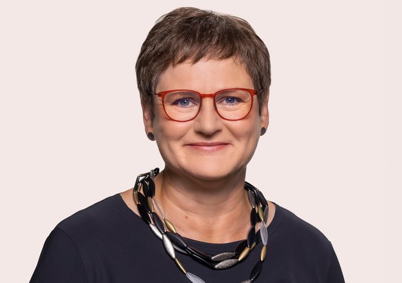 Leni Breymeier ist Mitglied des Bundestages und Sprecherin der Arbeitsgruppe Familie, Senioren, Frauen und Jugend der SPD.