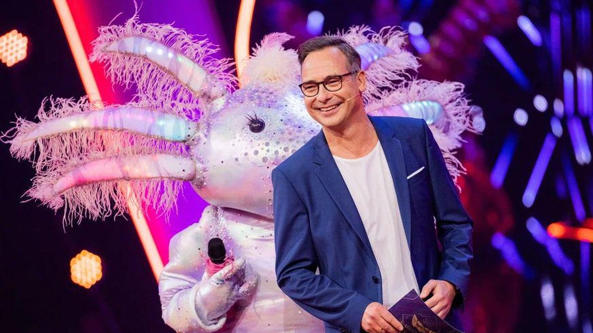 Matthias Opdenhövel moderiert &quot;The Masked Singer&quot;.
