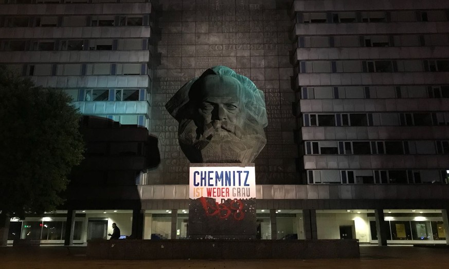 Rechte attackieren Reporter – die Ereignisse von Chemnitz im watson-Ticker 