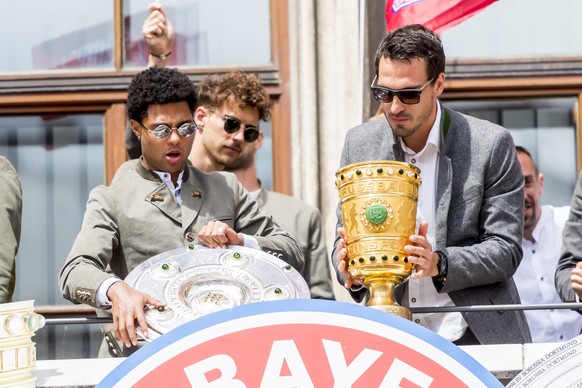 GER, 1.FBL, FC Bayern Muenchen Meisterfeier auf dem Marienplatz / 26.05.2019, Marienplatz , Muenchen, GER, 1.FBL, FC Bayern Muenchen Meisterfeier auf dem Marienplatz, DFL regulations prohibit any use  ...