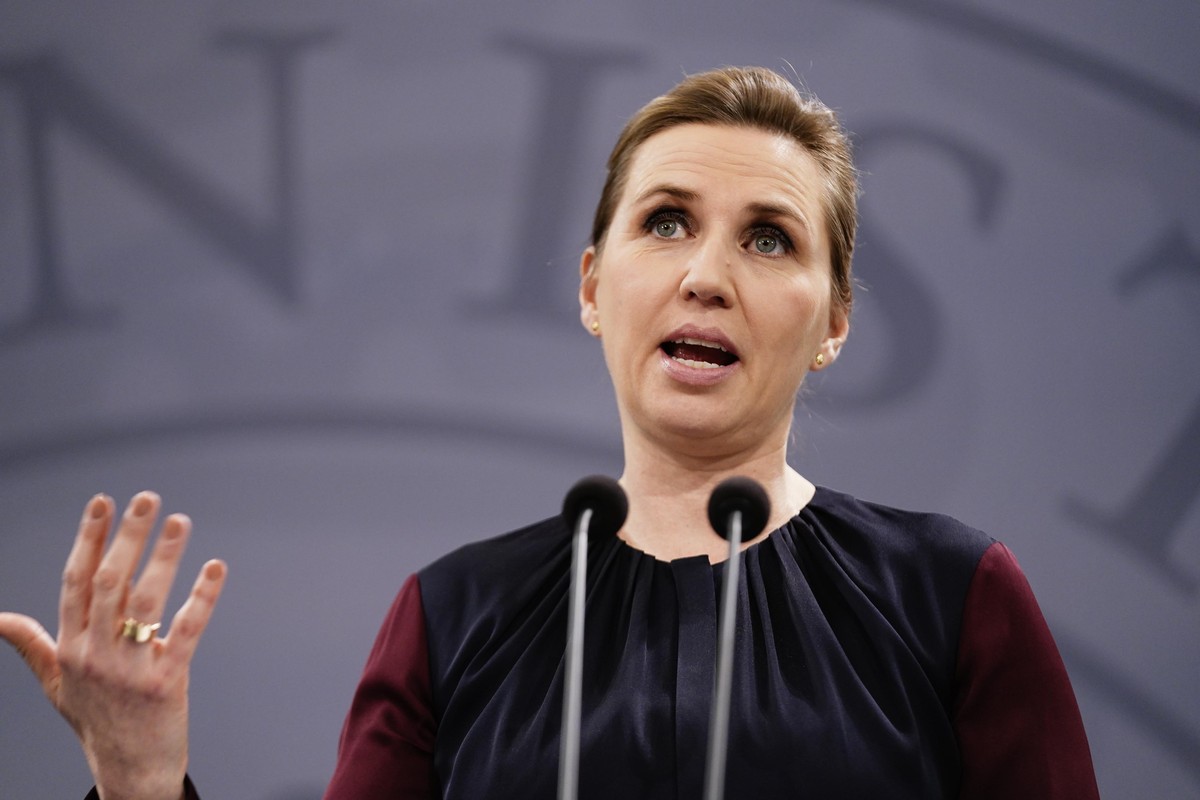 Prime Minister Mette Frederiksen, Minister of Health Magnus Heunicke, director of the Statens Serum Institut Tyra Grove Krause, left, and director of the National Board of Health Soeren Brostroem, rig ...