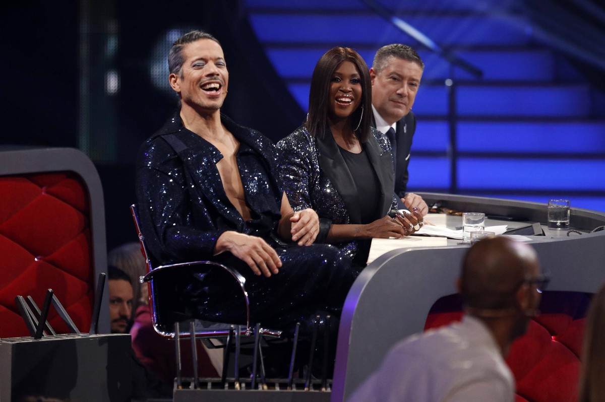 Jorge Gonzalez, Motsi Mabuse und Joachim Llambi in der 2. Live-Show der 13. Staffel der RTL-Tanzshow Let s Dance im MMC Coloneum. Köln, 06.03.2020 *** Jorge Gonzalez, Motsi Mabuse and Joachim Llambi i ...