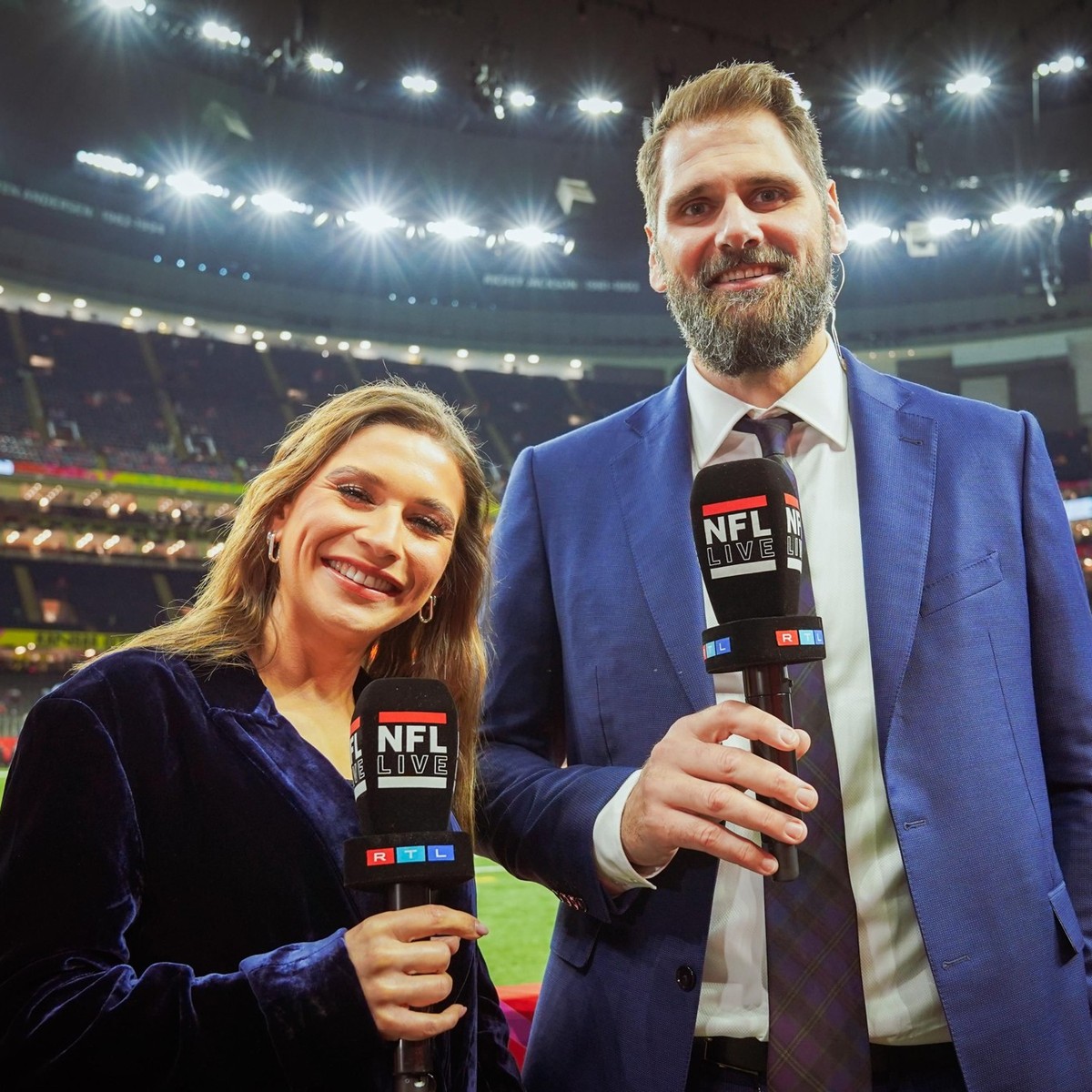 Jana Wosnitza und Sebastian Vollmer

+++ Die Verwendung des sendungsbezogenen Materials ist nur mit dem Hinweis und Verlinkung auf RTL+ gestattet. +++