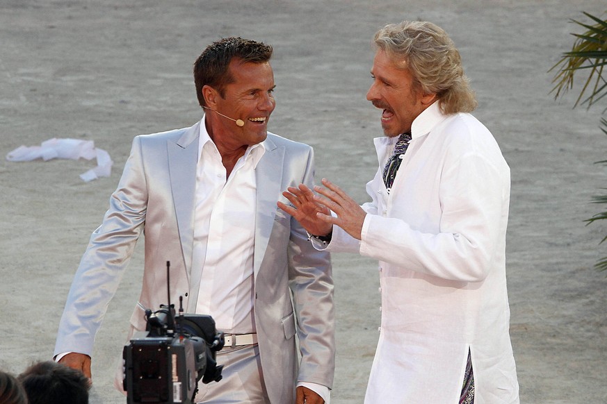 Sommer - Wetten, dass .. 2010 Moderator Thomas Gottschalk und Dieter Bohlen - Sommer - Wetten, dass .. 2010 live aus der Plaza de Toros in Palma de Mallorca. Copyright: Eventpress *** Summer betting t ...