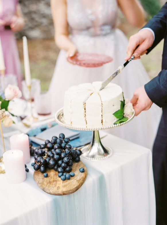 Hochzeitstorte mit Prosecco. Kann man machen. Muss man aber nicht.