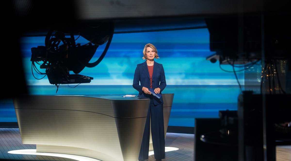 NORDDEUTSCHER RUNDFUNK
Jessy Wellmer
Jessy Wellmer - Moderatorin Tagesthemen.
© NDR/Janis Röhlig, honorarfrei - Verwendung gemäß der AGB im Rahmen einer engen, unternehmensbezogenen Berichterstattung ...