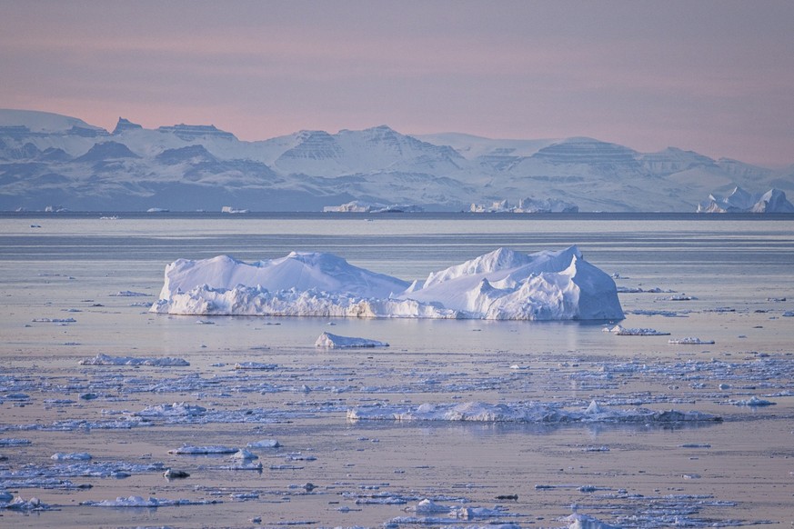 big icebergs floating over sea