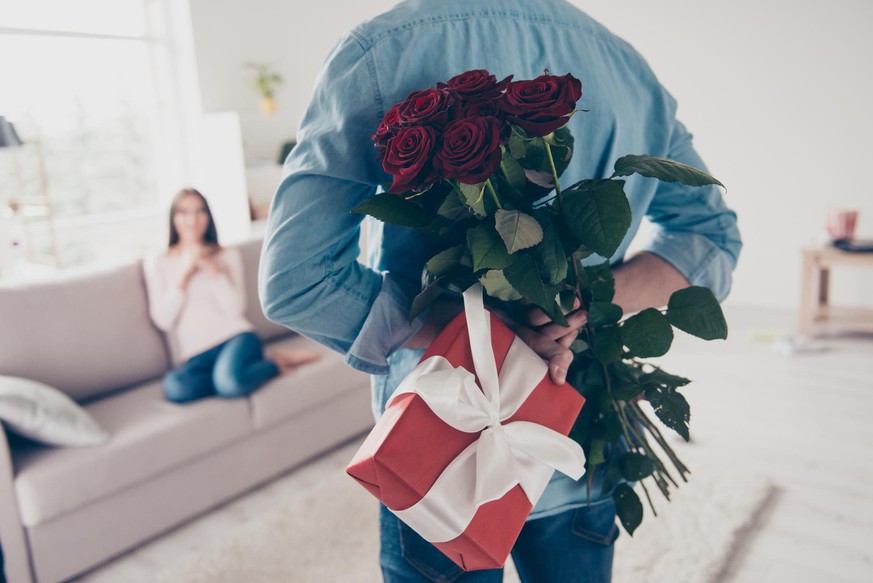 Einmal mit Rosen zum Valentinstag überrascht werden? Kann unserer Kolumnistin nicht passieren. (Symbolbild)