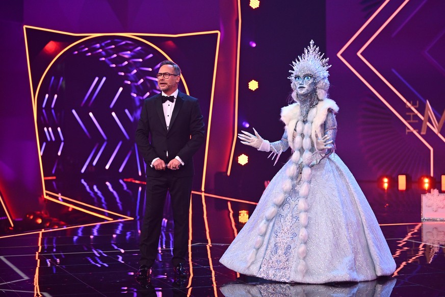 Bei "The Masked Singer" wurden kurz vor Weihnachten die letzten Promis enttarnt.