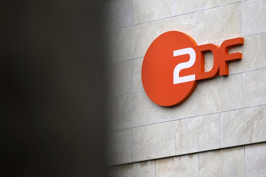 Das Logo des TV-Sender ZDF am Landesstudio D