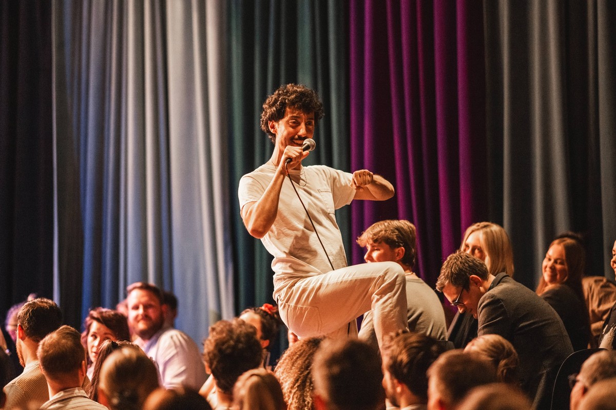 Morgan Jay live in Copenhagen, Denmark Copenhagen, Denmark. 17th, April 2024. The American comedian Morgan Jay performs the live comedy show Love Across the Pond at Hotel Cecil in Copenhagen. Copenhag ...