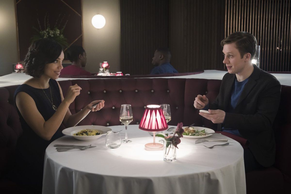 Frank und Amy in "Hang the DJ"