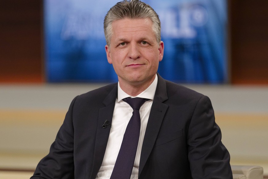 Thorsten Frei bei Anne Will 2023-02-05, Deutschland, Berlin - Thorsten Frei CDU, Erster Parlamentarischer GeschäftsfuÌˆhrer der Unions-Bundestagsfraktion, zu Gast bei Anne Will im Ersten. Thema der Po ...