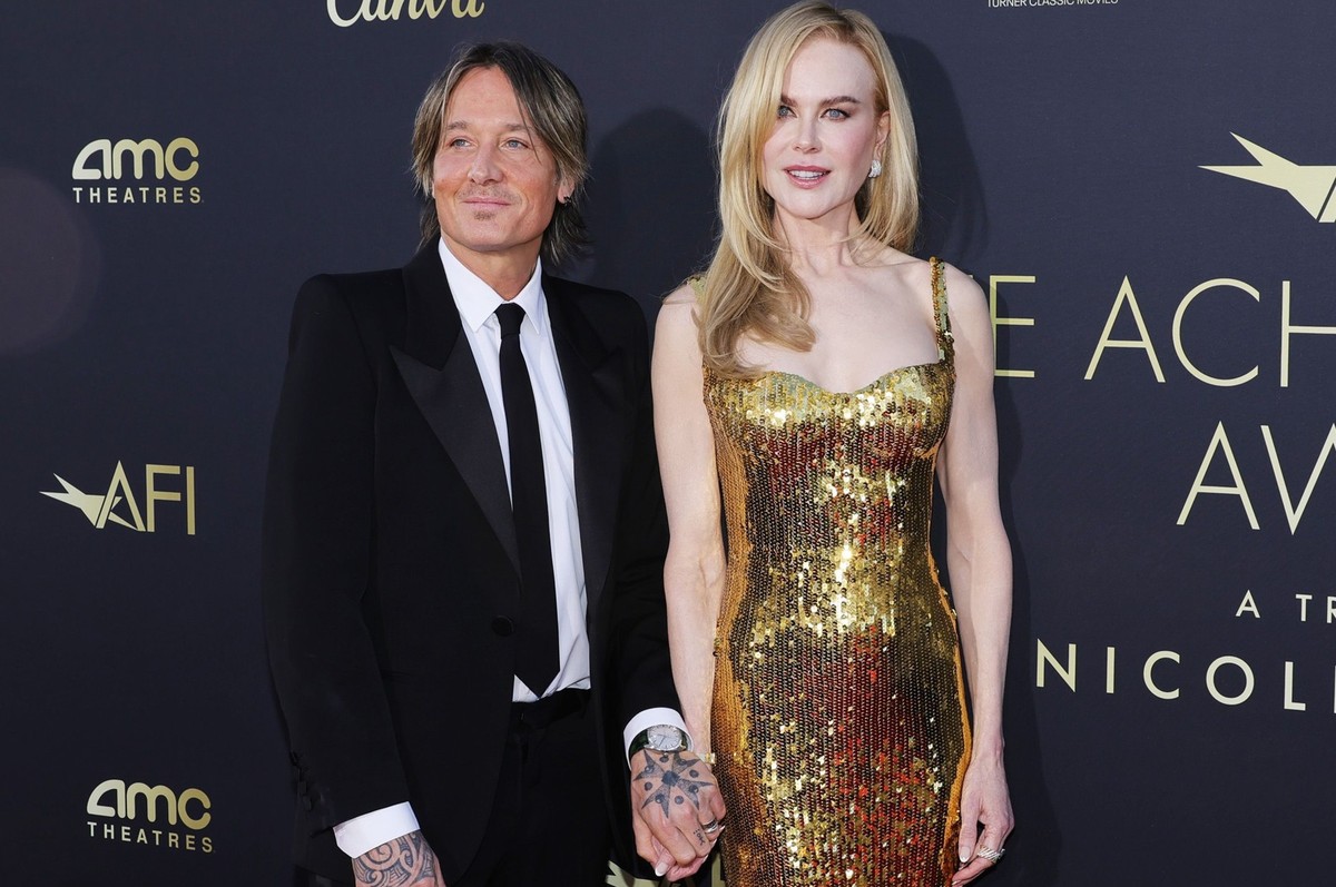 HOLLYWOOD, CALIFORNIA - APRIL 27: (L-R) Keith Urban and honoree Nicole Kidman attend the 49th Annual AFI Life Achievement Award Honoring Nicole Kidman at Dolby Theatre on April 27, 2024 in Hollywood,  ...