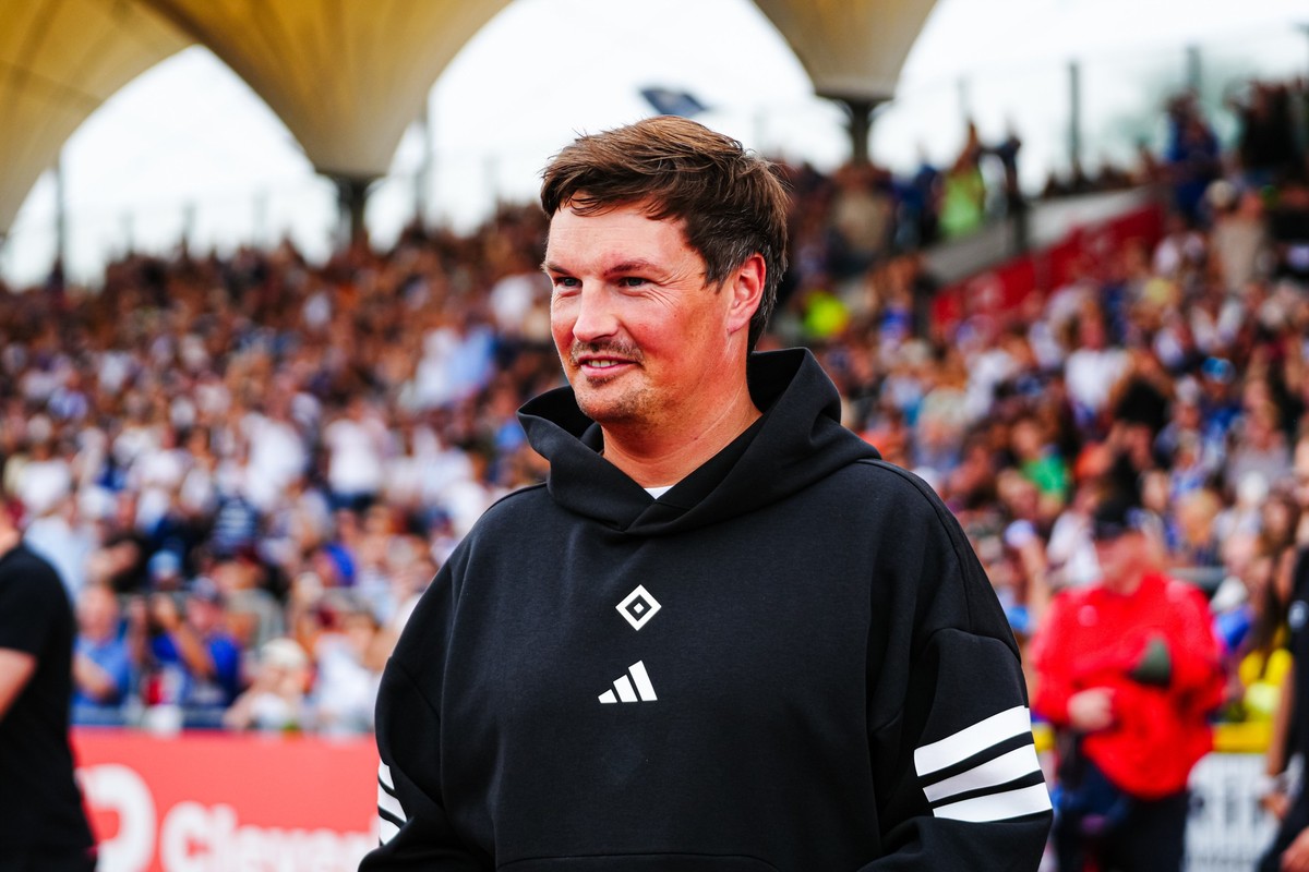 Merlin Polzin (Hamburger SV, Trainer) GER, VfB Oldenburg vs. Hamburger SV, Fussball, Testspiel, Saison 2025/2026, 06.07.2025 Foto: Eibner-Pressefoto/Marcel von Fehrn