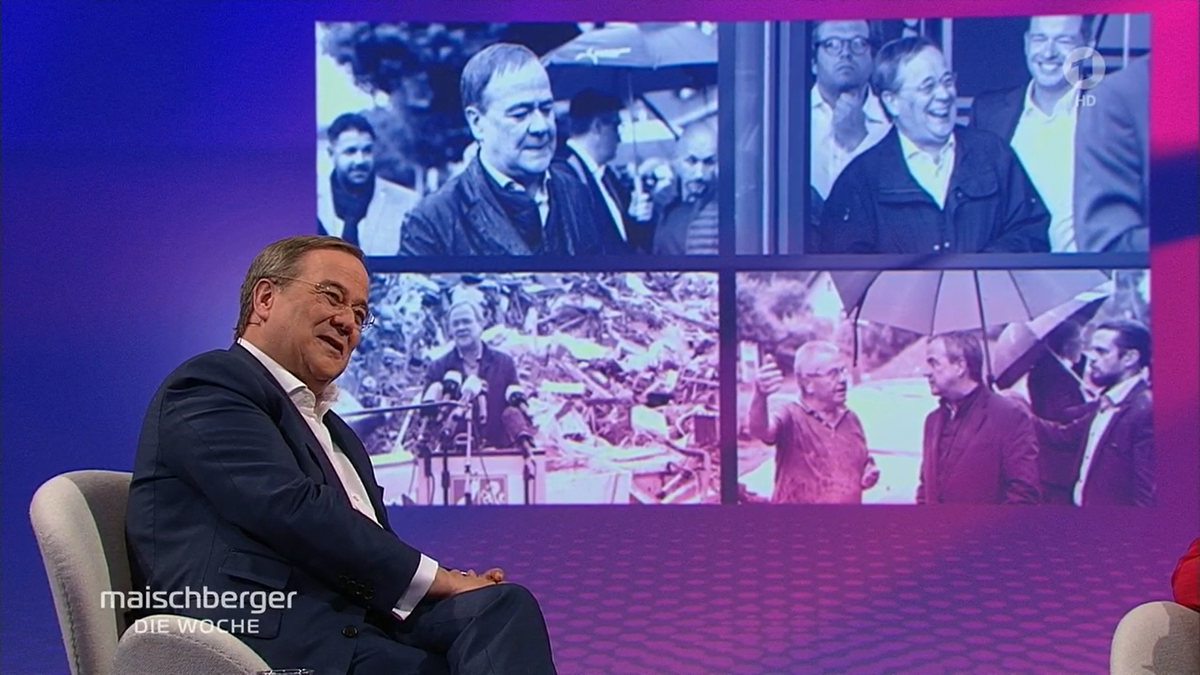 Armin Laschets Wahlkampf-Patzer wurden auf vielen Fotos festgehalten.