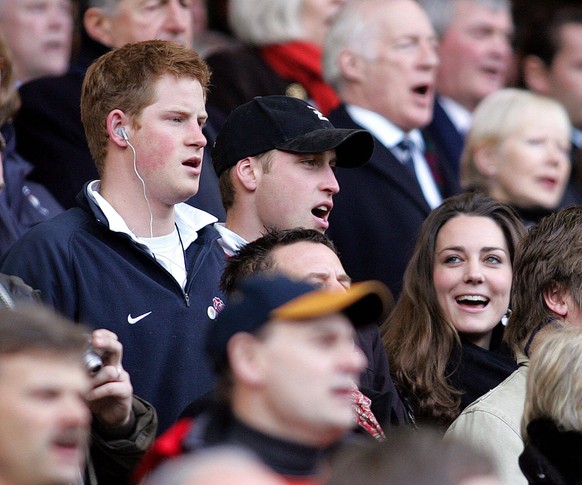Mandatory Credit: Photo by Andrew Fosker/Shutterstock 1250099a Prince Harry and Prince William with Kate Middleton England v Italy - 6 Nations Rugby at Twickenham Stadium, London, Britain - 10 Feb 200 ...