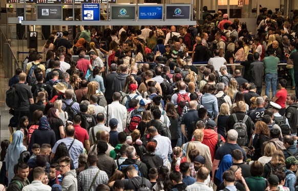 Der Flughafen Frankfurt am Freitag: völlig überfüllt.&nbsp;