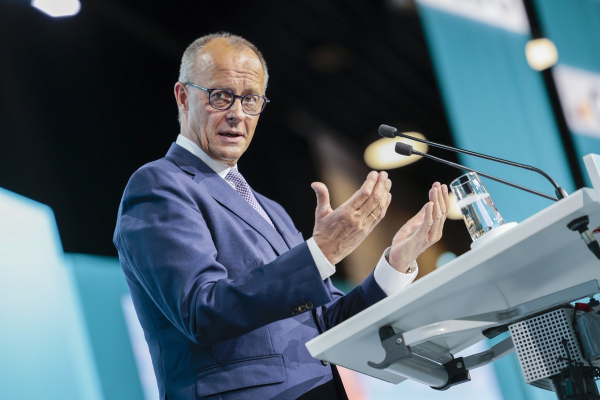 30.08.2025, Nordrhein-Westfalen, Bonn: Bundeskanzler Friedrich Merz (CDU spricht beim Landesparteitag der CDU Nordrhein-Westfalen. Foto: Thomas Banneyer/dpa +++ dpa-Bildfunk +++