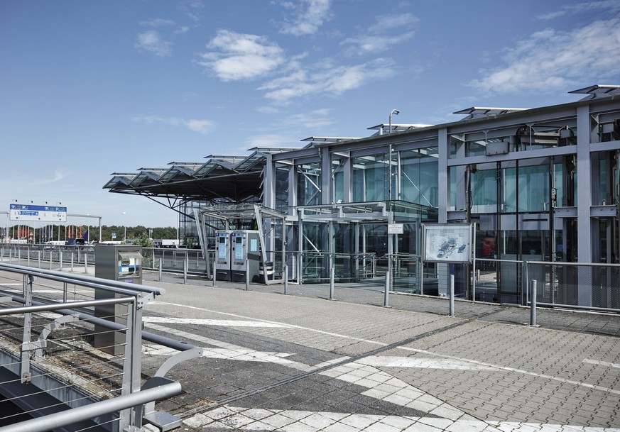 Germany, Cologne, exterior of airport property released PUBLICATIONxINxGERxSUIxAUTxHUNxONLY RHF02192