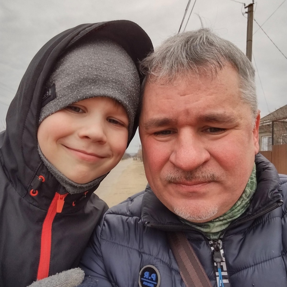 Sascha Radionow und sein Sohn.