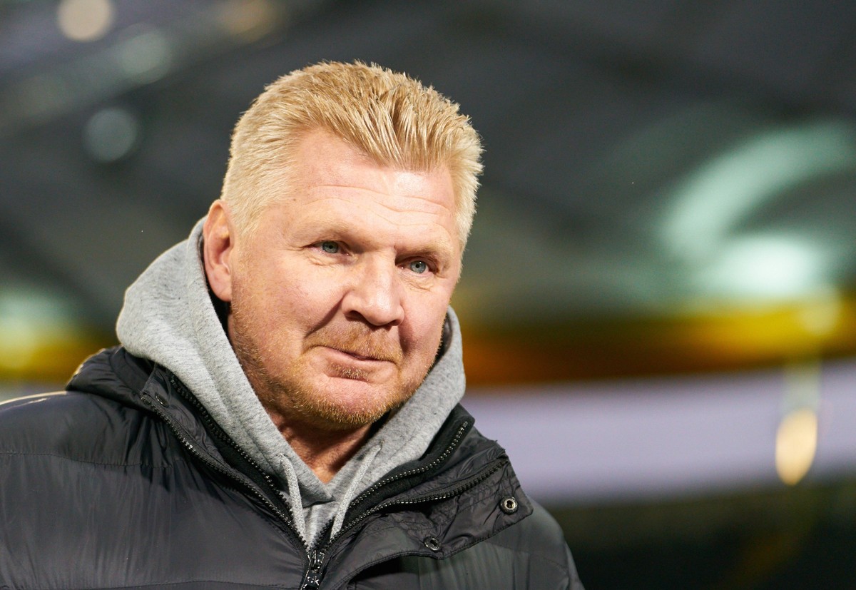 Football Frankfurt-Leipzig, Frankfurt, Feb 4, 2020. Stefan EFFENBERG, Co-Moderator Sport1, former football player EINTRACHT FRANKFURT - RB LEIPZIG 3-1 - DFB REGULATIONS PROHIBIT ANY USE OF PHOTOGRAPHS ...