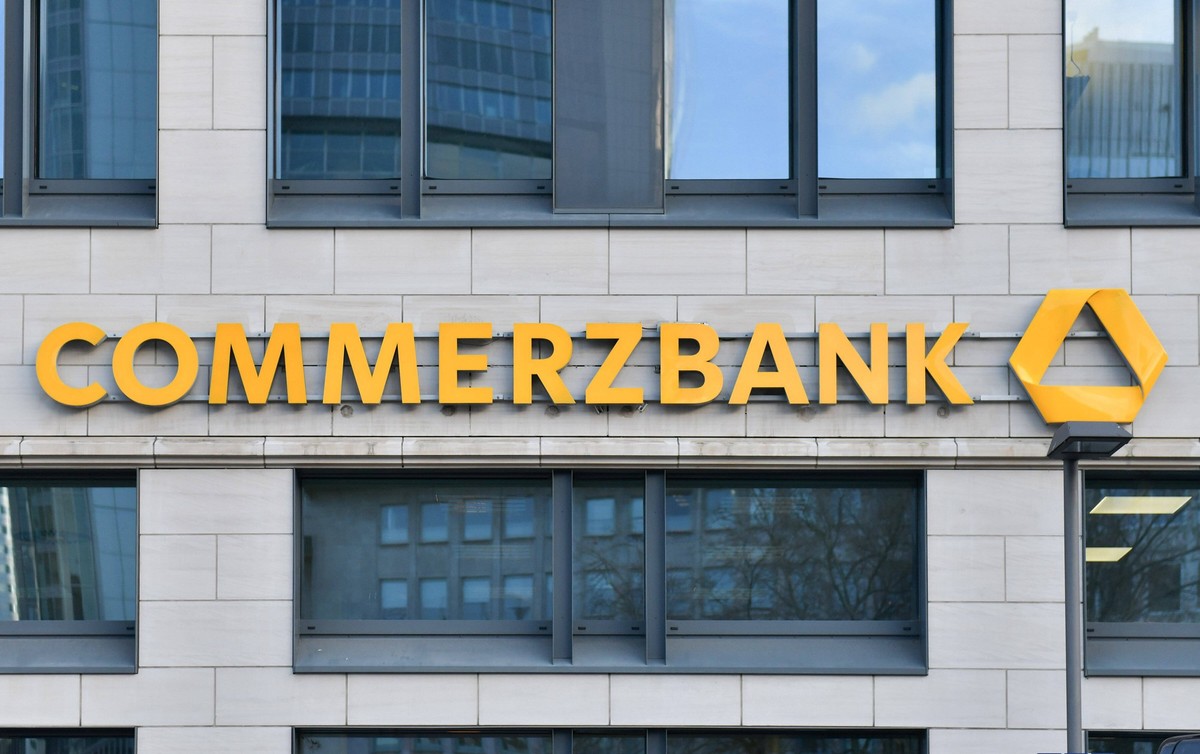 xblx, Filiale der Commerzbank in Frankfurt , emwirt Frankfurt am Main *** xblx, Commerzbank branch in Frankfurt , emwirt Frankfurt am Main