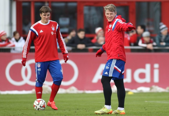 Der Schweini-Tobi (l.) und der Schweini-Bastian 2015 im Training des FC Bayern München.