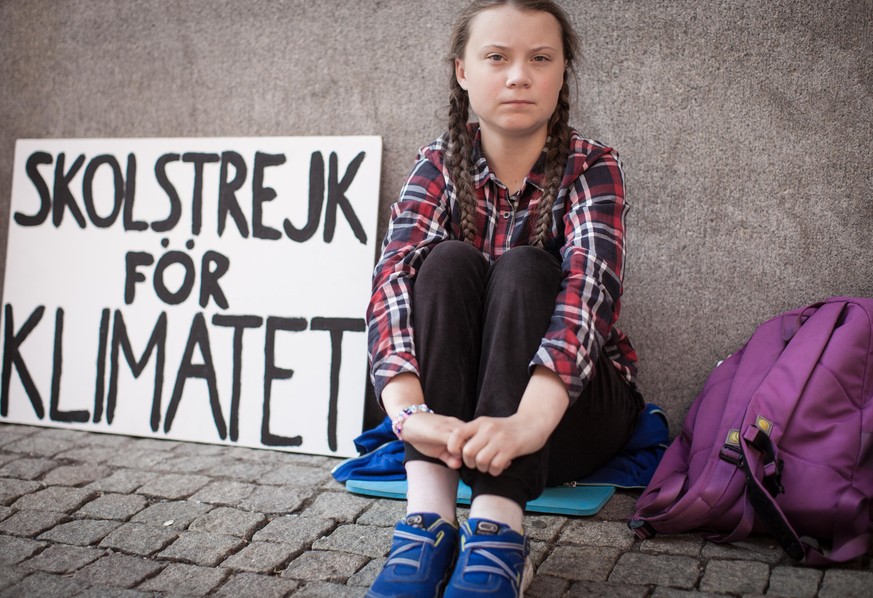 Ihr Protest begann mit einem Sitzstreik vor dem Parlament in Stockholm: Greta Thunberg.