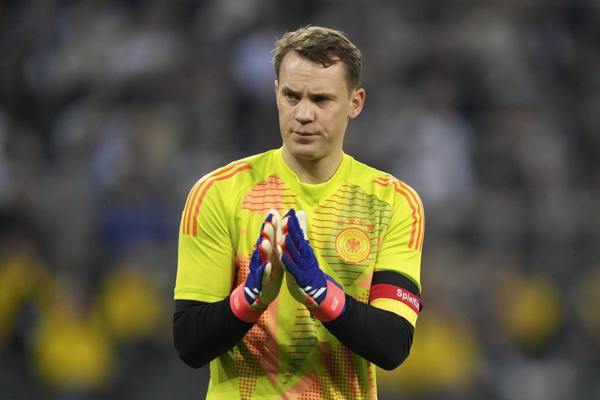 Germany&#039;s Goalkeeper Manuel Neuer reacts during the international friendly soccer match between Germany and Greece at the Borussia Park in Moenchengladbach, Germany, Friday, June 7, 20204. (AP Ph ...