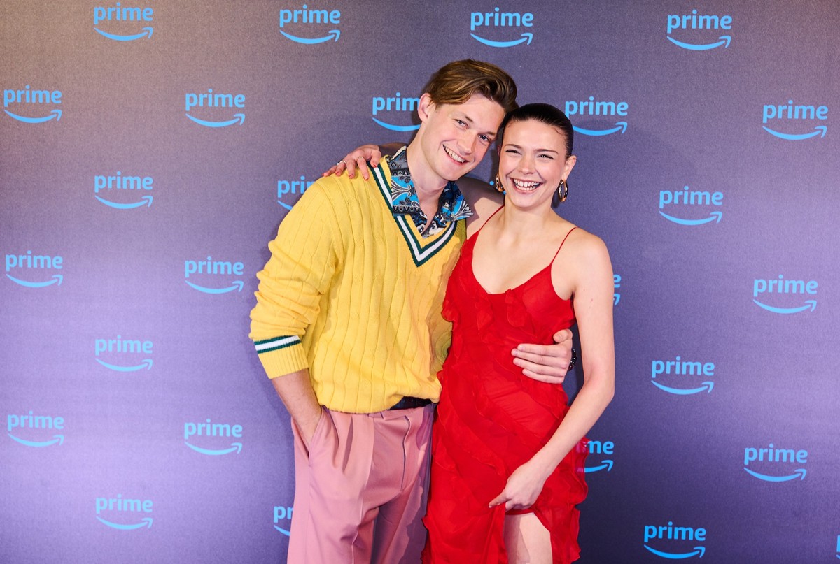 21.02.2023, Berlin: Die deutschen Schauspieler Damian Hardung und Harriet Herbig-Matten kommen im Rahmen der Berlinale zum Amazon Prime Video Dinner ins Ayoka Event Space in die der Friedrichstra