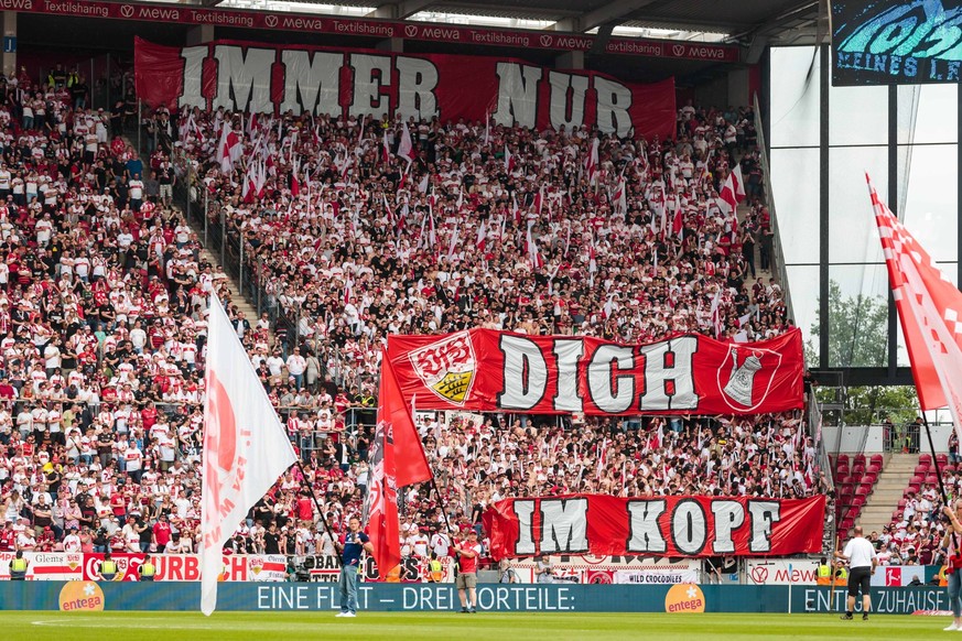 Fanblock Stuttgart mit Choreo, FSV Mainz 05 vs VFB Stuttgart, Fussball, 1. Bundesliga, 33. Spieltag, Saison 2022/2023, 21.05.2023 FSV Mainz 05 vs VFB Stuttgart, Fussball, 1. Bundesliga, 33. Spieltag,  ...