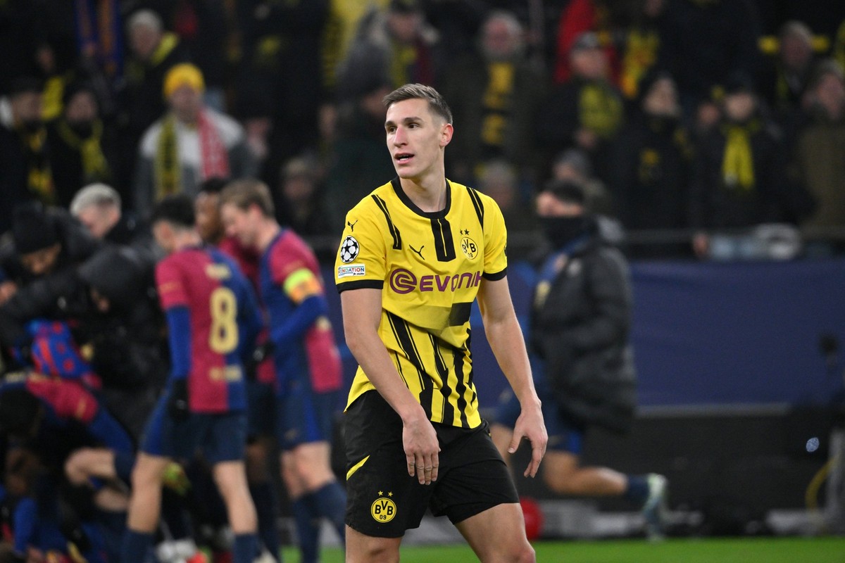 Nico Schlotterbeck Borussia Dortmund 11.12.2024, Fussball UEFA Champions League 2024/25, 6. Spieltag Borussia Dortmund - FC Barcelona, Barca 2:3 Dortmund Signal Iduna Park Nordrhein Westfalen Deutschl ...