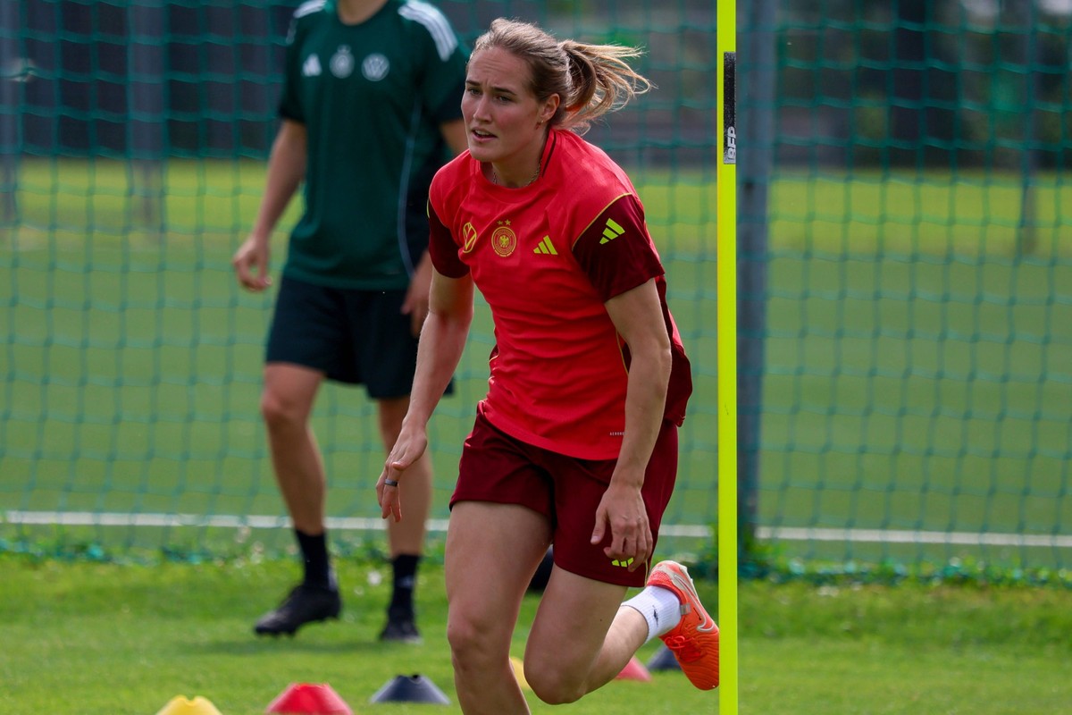 Wien, �sterreich 01. Juni 2025: Fu�ball-Frauen-Nationalmannschaft - Training - 01.06. 2025 Im Bild: Sydney Lohmann Deutschland beim Training in Wien /// DFB regulations prohibit any use of photographs ...