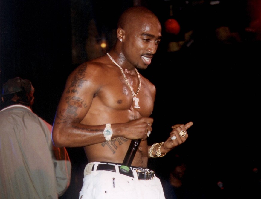 Tupac malte einst sich und seine Freundin. Beim Sex. Das Bild kannst du nun kaufen.