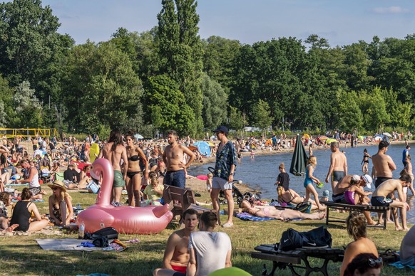 Müggelsee Strandbad, Sommer 2019, Berlin Köpenik, Deutschland *** Müggelsee lido, summer 2019, Berlin Köpenik, Germany