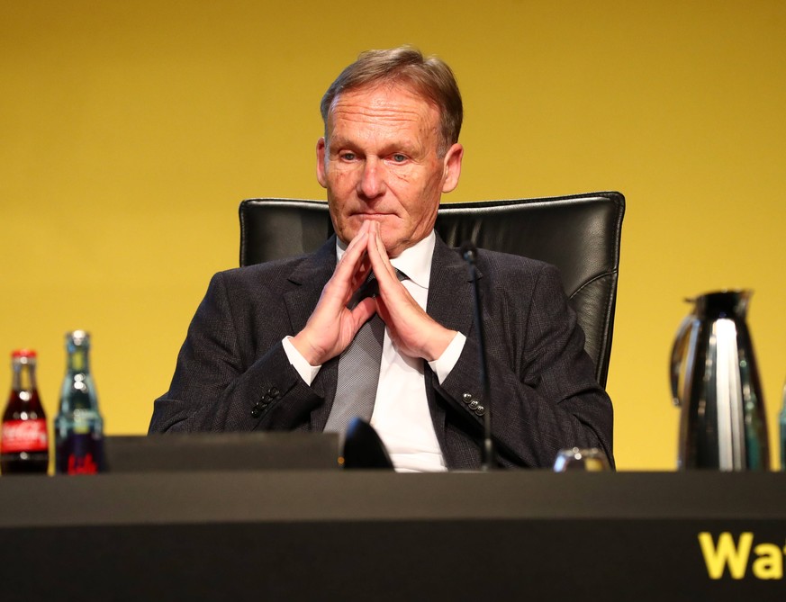 Sonntag 21.11.2021, Saison 2021/22, Ordentliche Mitgliederversammlung / Jahreshauptversammlung des Ballspielverein BVB 09 Borussia Dortmund e.V. in den Dortmunder Westfalenhallen, Hans-Joachim Watzke  ...