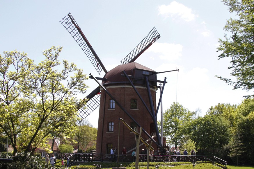 Im Juli geschah bei dem Traditionsunternehmen Rügenwalder Mühle Historisches.