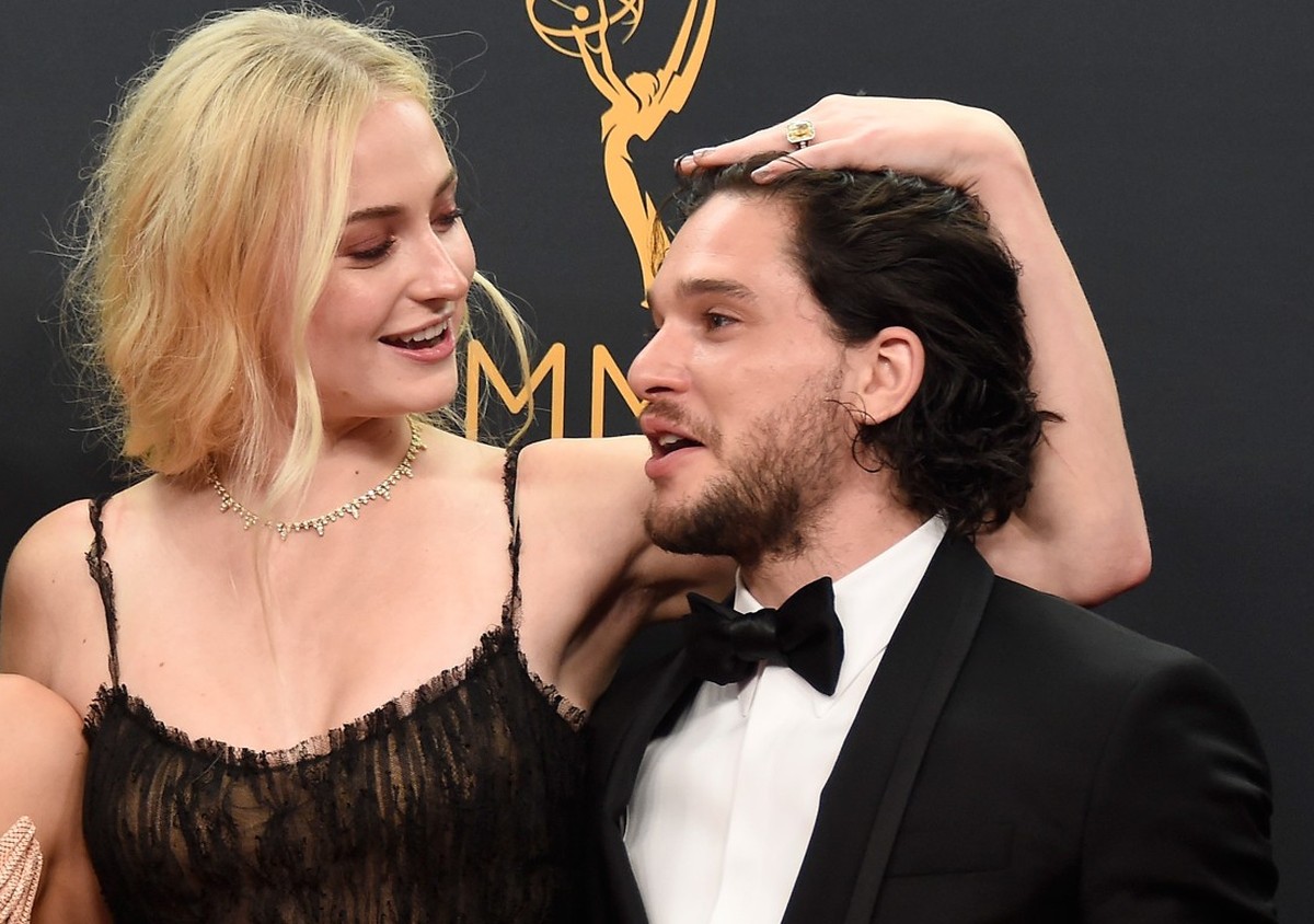 LOS ANGELES, CA - SEPTEMBER 18: (L-R) Actors Maisie Williams, Emilia Clarke, Sophie Turner and Kit Harington, winners of Best Drama Series for "Game of Thrones", pose in the press room durin ...