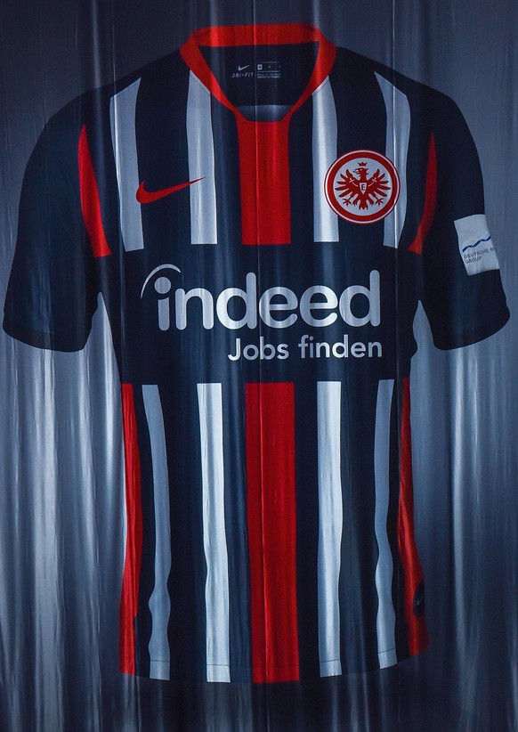 29.06.2019, xpsx, Fussball 1.Bundesliga, Eintracht Frankfurt - 120 Jahr Feier emspor, v.l. neues Heimtrikot trikot 19/20 (DFL/DFB REGULATIONS PROHIBIT ANY USE OF PHOTOGRAPHS as IMAGE SEQUENCES and/or ...