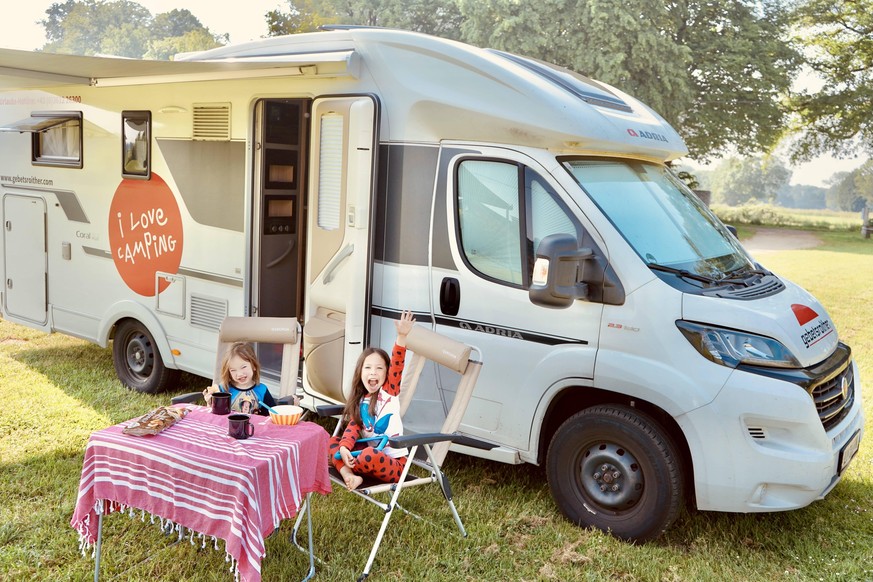 25.05.2022 Isselburg, Borken, Nordrhein-Westfalen, Deutschland Einen echten Boom erlebt seit mehreren Jahren der Urlaub mit dem eigenen Wohnmobil. Die Nachfrage nach Camper, Vans und Caravans kann von ...