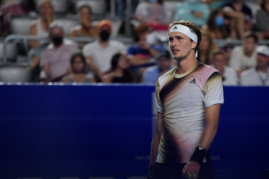 220222 -- ACAPULCO, Feb. 22, 2022 -- Alexander Zverev of Germany reacts during men s singles first round match against Jenson Brooksby of the United States at the 2022 ATP, Tennis Herren Mexican Open  ...