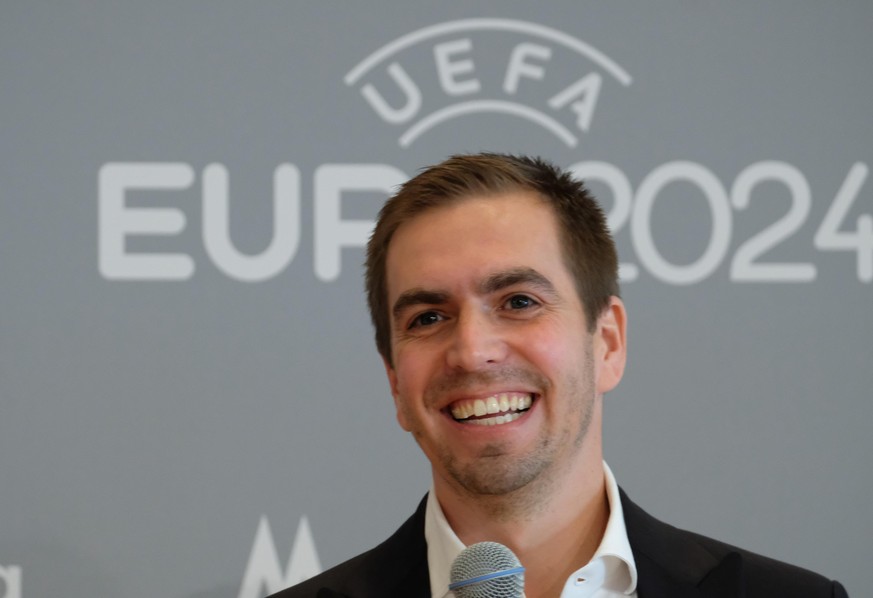 Philipp Lahm, Geschäftsführer der DFB EURO GmbH, beim Fototermin. Auf einem Pressegespräch wurde über den Stand der Vorbereitungen zur kommenden UEFA EURO 2024 informiert.
